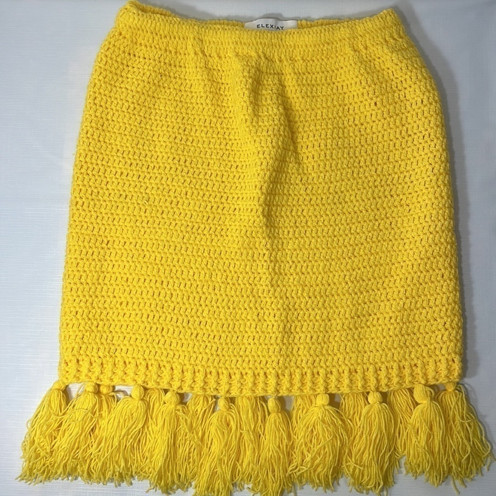 Elexiay 2pc yellow set crochet handmade skirt top - Picture 6 of 9